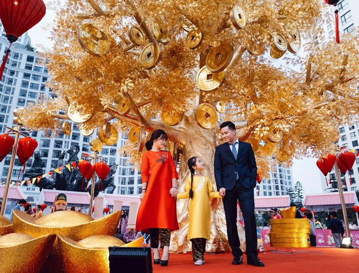 Háo hức đi chợ Tết xưa giữa trung tâm phố thị - Anh 2