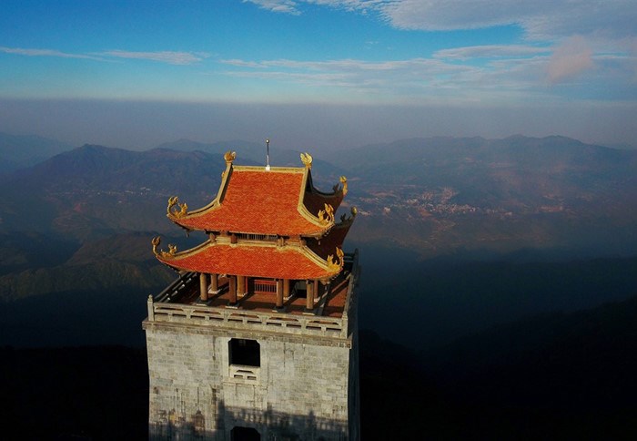 Tết Kỷ Hợi, Phật tử hẹn nhau nơi đỉnh thiêng Fansipan, chiêm bái xá lợi Phật trong lòng Đại tượng Phật cao nhất Việt Nam - Anh 2