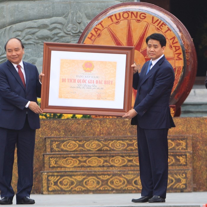 Thủ tướng trao bằng di tích Quốc gia đặc biệt cho di tích Gò Đống Đa - Anh 5