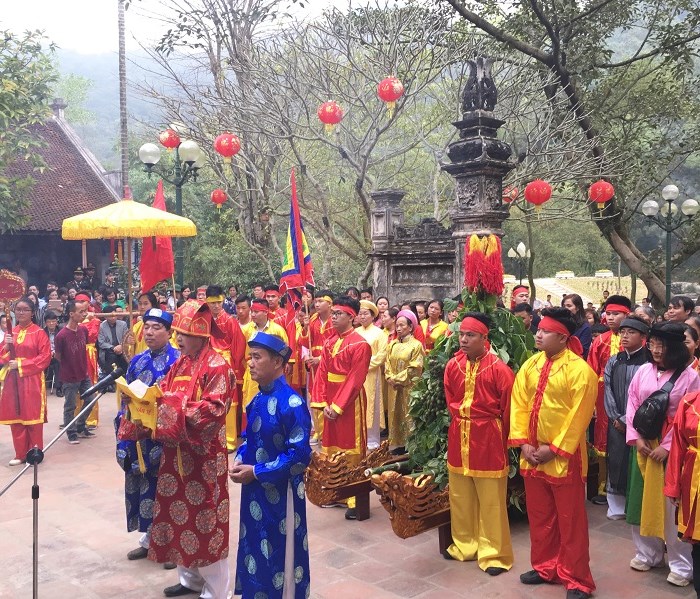 Hội Gióng 2019: Không còn lộn xộn vì tranh cướp - Anh 4