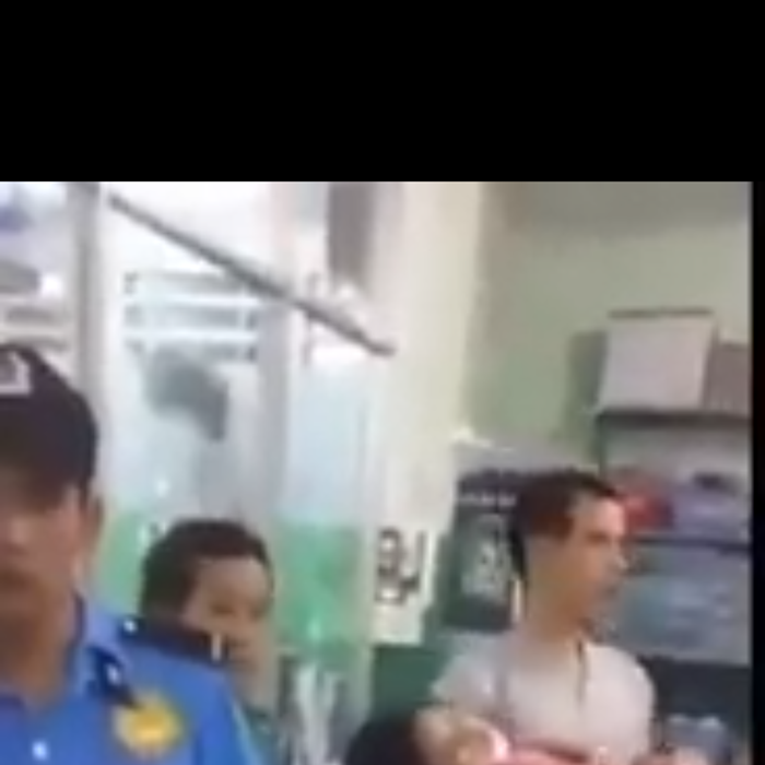 Quanh vụ bác sĩ bỏ mặc bệnh nhân vì chưa có tiền đóng viện phí:Lại rút kinh nghiệm! - Anh 1