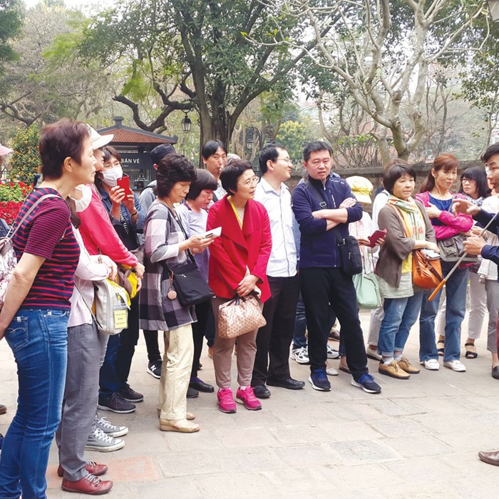 Dự thảo Nghị định quy định xử phạt vi phạm hành chính trong lĩnh vực du lịch: Tước giấy phép nếu sai phạm nghiêm trọng - Anh 1