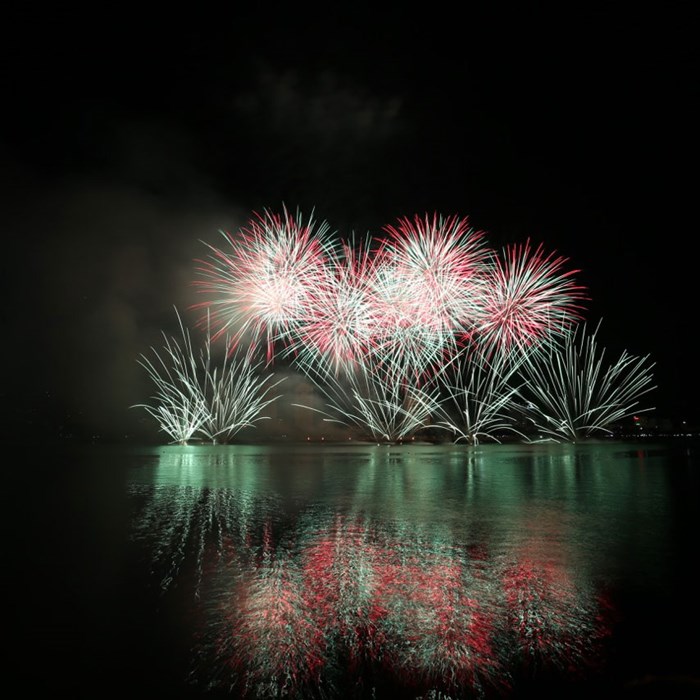 Đêm thứ 3 DIFF 2018: Sân khấu lung linh những sắc màu hạnh phúc - Anh 1