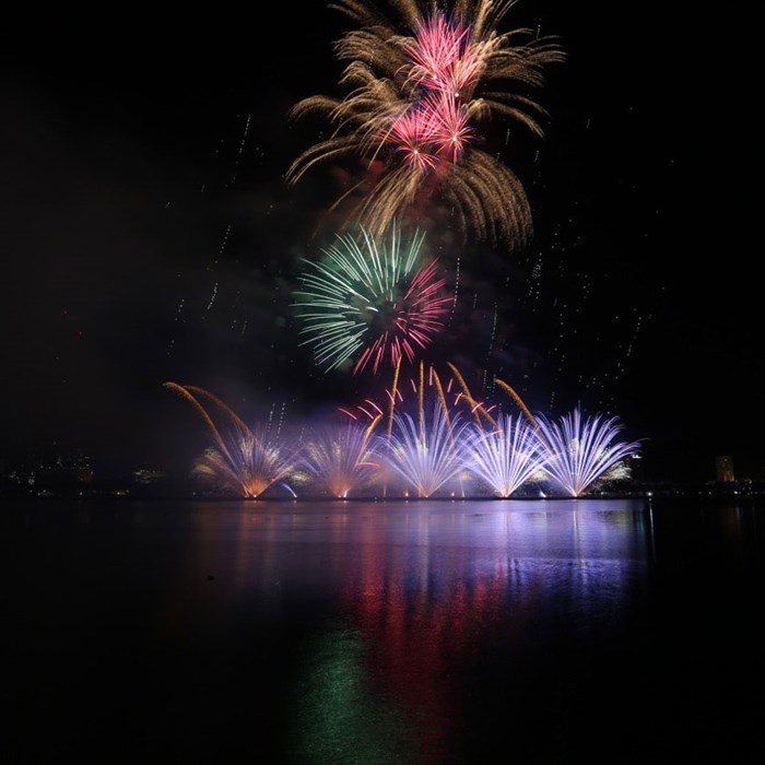 Đêm thứ 3 DIFF 2018: Sân khấu lung linh những sắc màu hạnh phúc - Anh 3