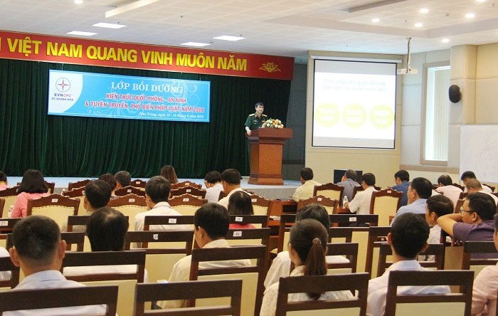 PC Khánh Hòa: Bồi dưỡng kiến thức quốc phòng, an ninh - Anh 1