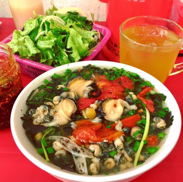Quán bún ốc cổ truyền, đông nghịt khách ở Hà Nội mỗi khi gió lạnh về - Anh 1