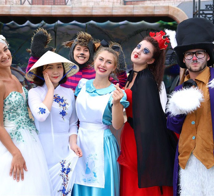 Top những địa điểm Halloween cực đỉnh khiến giới trẻ Đà thành phát cuồng - Anh 1