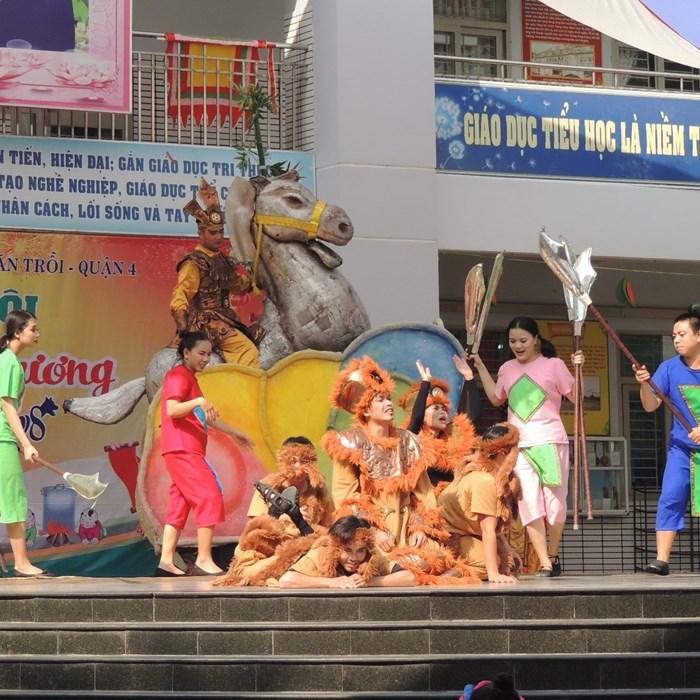 Khó như... đưa di sản văn hóa vào trường học! - Anh 1