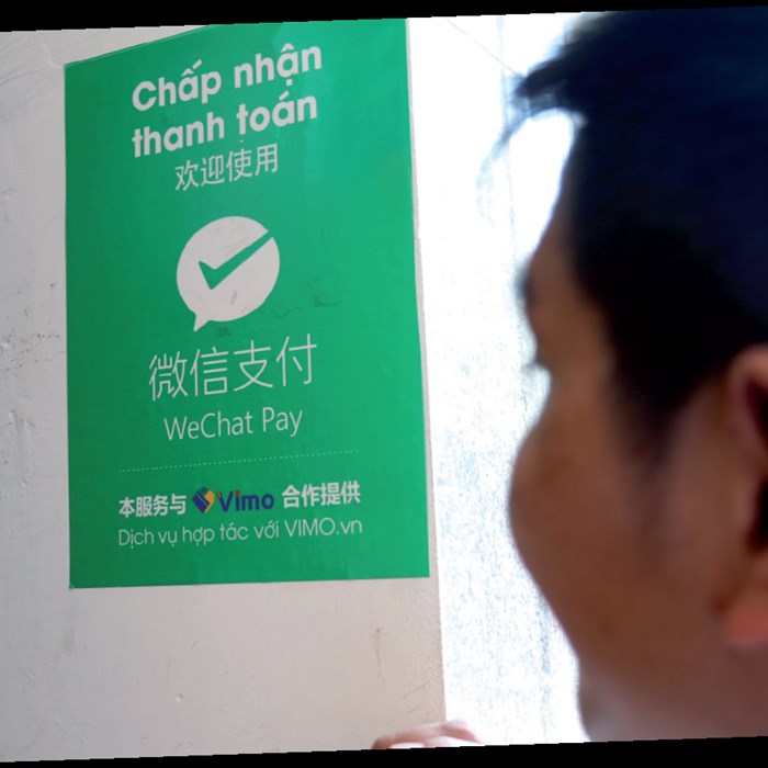 Chấn chỉnh nạn du khách thanh toán “chui” - Anh 1