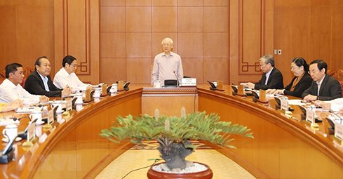 Dứt khoát không đưa vào quy hoạch những người có biểu hiện suy thoái - Anh 1