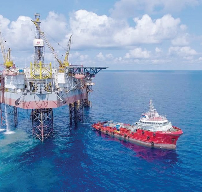 Tập đoàn Dầu khí Việt Nam hoàn thành vượt mức nhiều chỉ tiêu kế hoạch trong tháng 10 - Anh 1