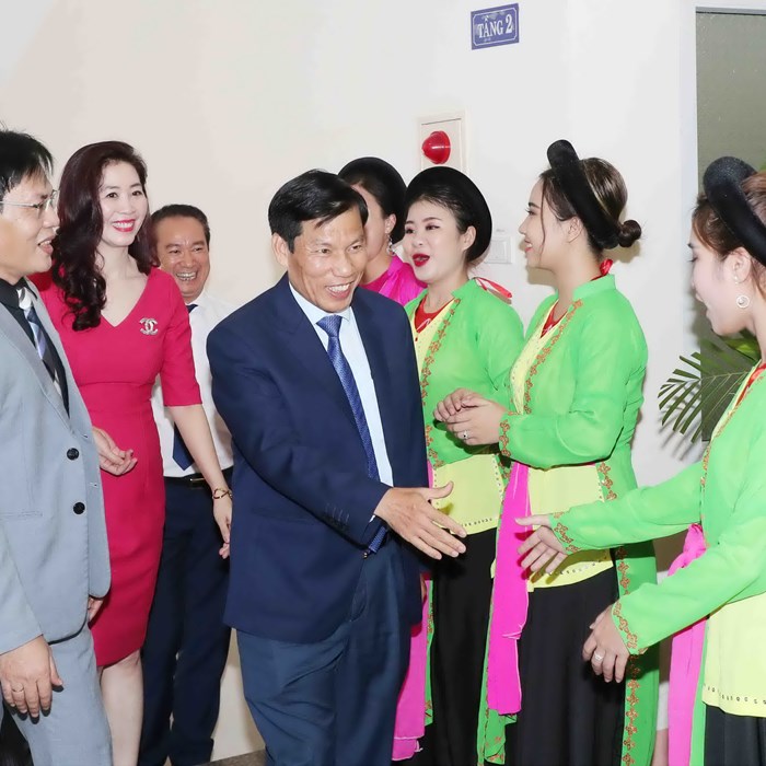 Bộ trưởng Nguyễn Ngọc Thiện: Cần củng cố và nâng cao thương hiệu của các cơ sở đào tạo - Anh 2
