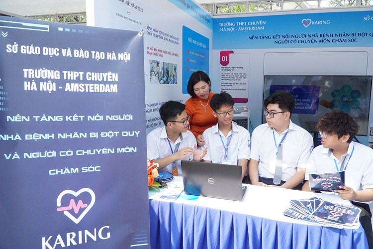 Thủ tướng: Đoàn kết, mạnh dạn, sáng tạo để khơi dậy khát vọng khởi nghiệp - Anh 4