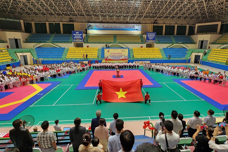 Hơn 1.000 vận động viên tranh tài Giải vô địch Taekwondo học sinh, sinh viên toàn quốc - Anh 2