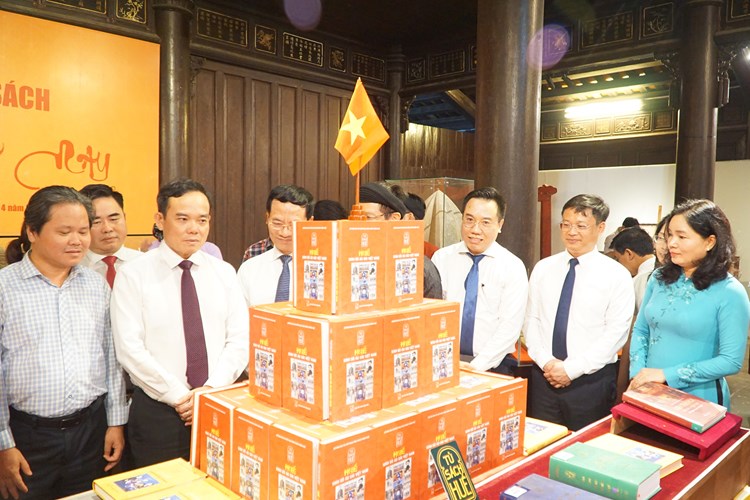 Khai mạc Ngày Sách và Văn hóa đọc Việt Nam lần thứ 2 - Anh 6