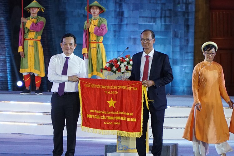 Di sản Cố đô- Trao truyền và hội tụ - Anh 4
