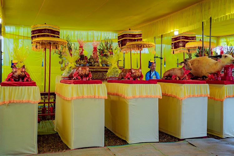 Trang nghiêm lễ tế Đàn Âm hồn, tưởng nhớ ngày Thất thủ kinh đô Huế 1885 - Anh 2