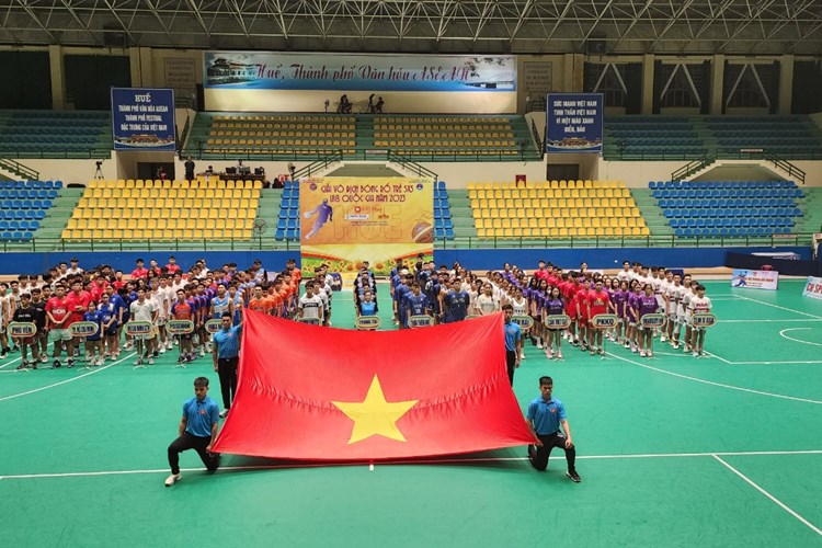 17 đoàn tranh tài tại Giải Bóng rổ U18 quốc gia năm 2023 - Anh 1