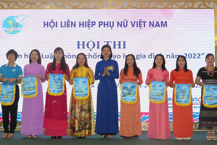 Hội thi tìm hiểu Luật Phòng, chống bạo lực gia đình năm 2022 - Anh 1