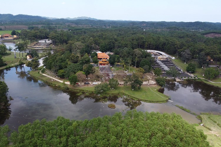 Giữ gìn và phát huy giá trị cảnh quan văn hóa di sản Huế - Anh 2