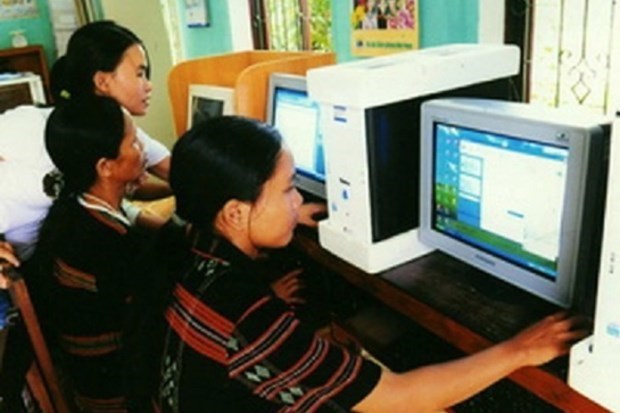 Đẩy mạnh chuyển đổi số trong đồng bào dân tộc thiểu số - Anh 1