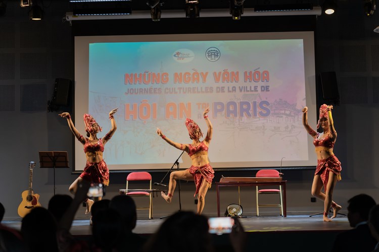 Những ngày Văn hóa Hội An tại Paris - Anh 5