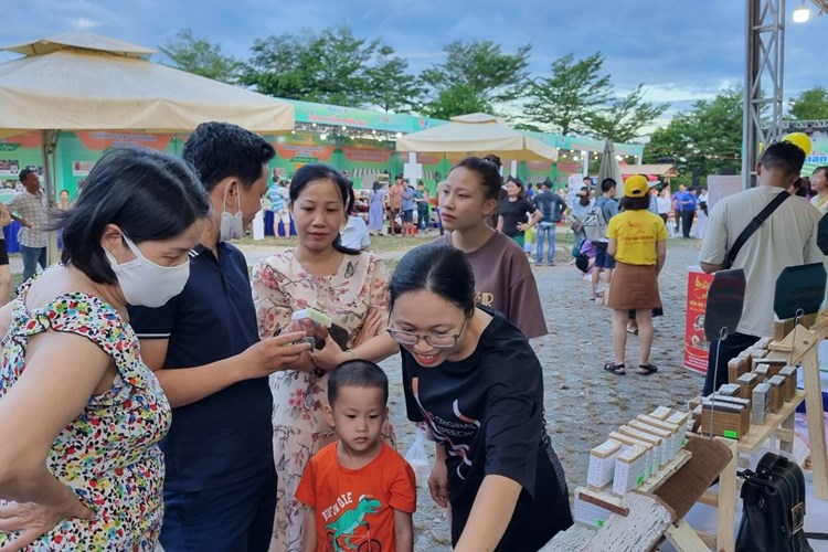 Cô gái khởi nghiệp thành công với xà phòng tự nhiên tốt cho sức khỏe - Anh 4