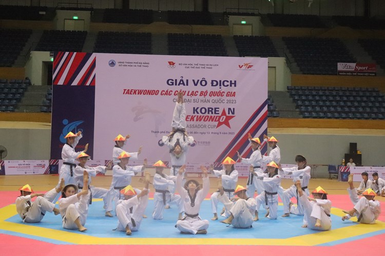 Đà Nẵng: Hơn 1.000 vận động viên tham dự Giải vô địch Taekwondo các CLB toàn quốc năm 2023 - Anh 2
