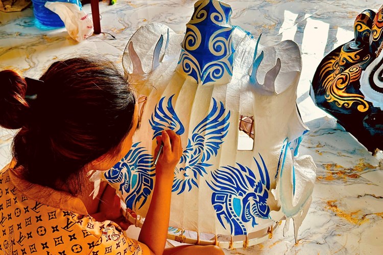 Nghề làm Thiên cẩu ở Hội An: Giữ nghề truyền thống, bảo tồn tri thức dân gian - Anh 2