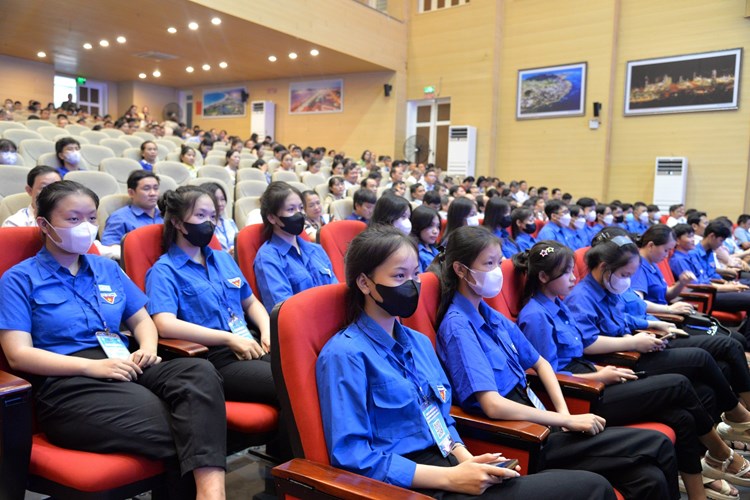 Quảng Ngãi Hội thảo chuyển đổi số du lịch - Anh 1
