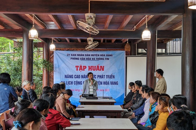 Đà Nẵng: Tập huấn nâng cao kỹ năng làm du lịch cho bà con dân tộc Cơ Tu - Anh 1