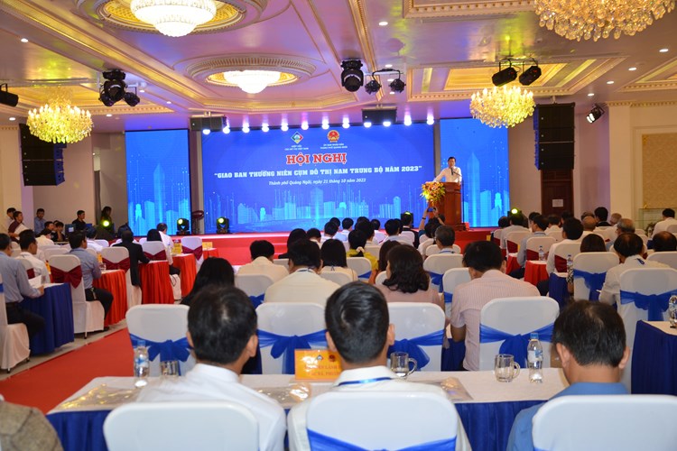 Quảng Ngãi: Hội nghị giao ban cụm đô thị Nam Trung Bộ năm 2023 - Anh 3