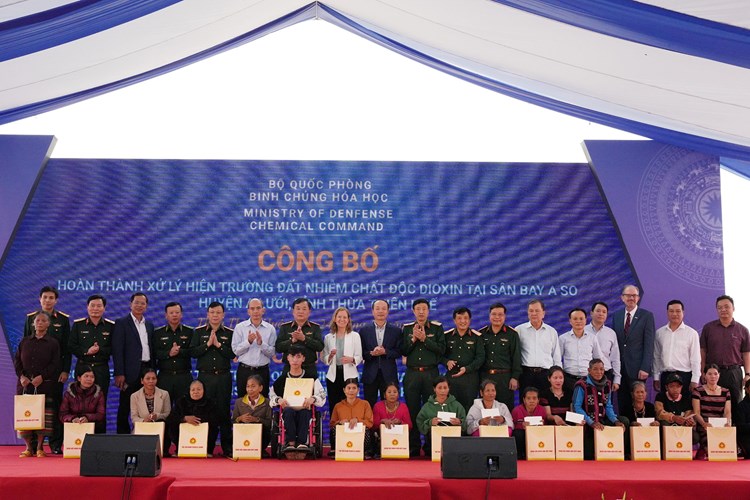 “Hồi sinh” sân bay A So - Anh 8