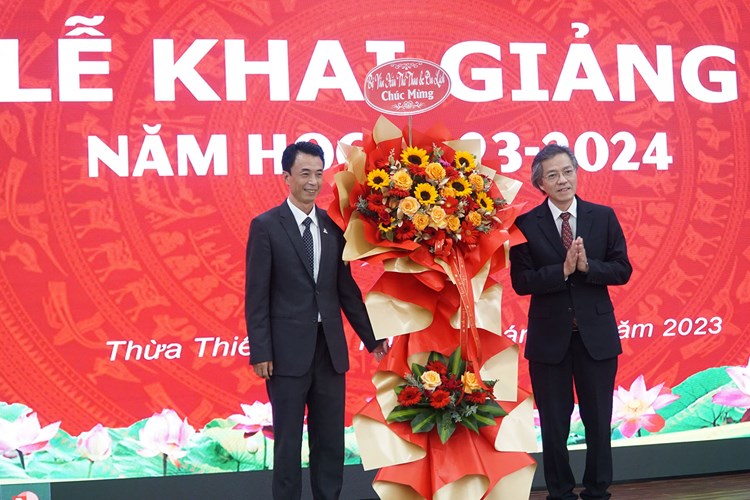 Trường Cao đẳng Du lịch Huế đón 362 học sinh, sinh viên trong năm học 2023- 2024 - Anh 1