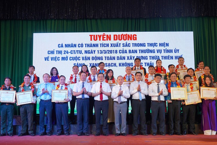 Lan tỏa bảo vệ môi trường, xây dựng Thừa Thiên Huế xanh, sạch, sáng - Anh 3
