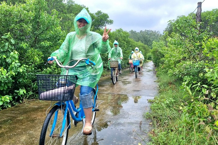 Chương trình Farmtrip “Du lịch cộng đồng, OCOP - Kết nối thiên nhiên, văn hóa Quảng Ngãi” - Anh 3