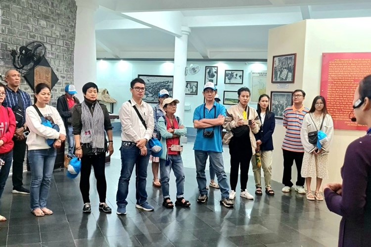 Chương trình Farmtrip “Du lịch cộng đồng, OCOP - Kết nối thiên nhiên, văn hóa Quảng Ngãi” - Anh 9