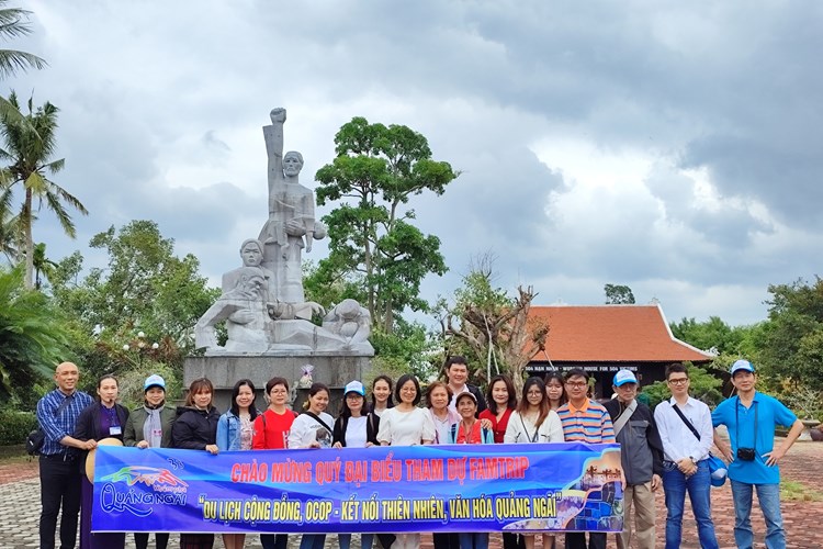 Chương trình Farmtrip “Du lịch cộng đồng, OCOP - Kết nối thiên nhiên, văn hóa Quảng Ngãi” - Anh 1