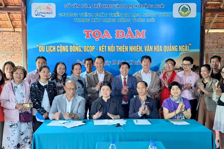 Tọa đàm “Du lịch cộng đồng, OCOP - Kết nối thiên nhiên, văn hóa Quảng Ngãi” - Anh 1