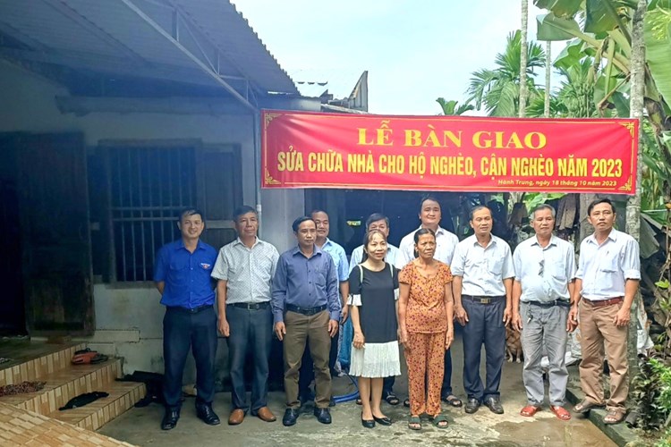 Nghĩa Hành: Xã Hành Trung chú trọng công tác giảm nghèo, nâng cao thu nhập cho người dân - Anh 6