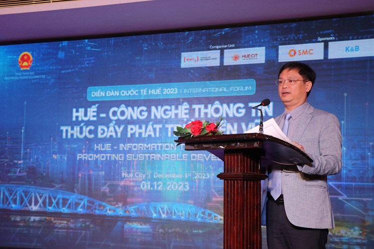 Ứng dụng công nghệ thông tin để thúc đẩy phát triển bền vững - Anh 2