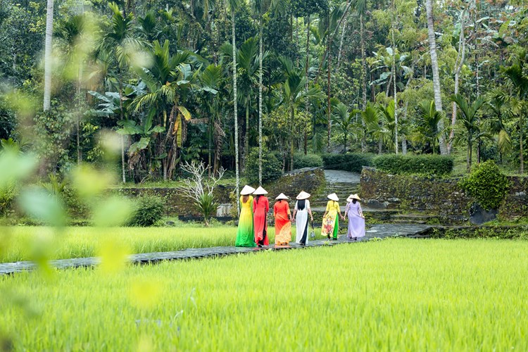 Phát huy vai trò chủ thể của người dân trong du lịch làng nghề - Anh 3