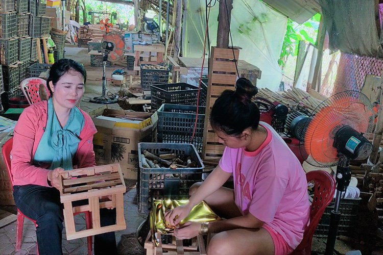 Tuổi trẻ Nghĩa Hành chung tay thực hiện giảm nghèo - Anh 4