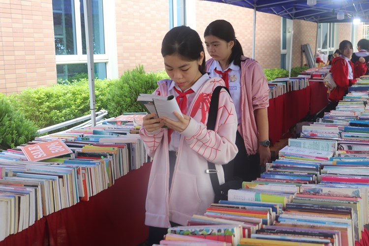 Trao giải cuộc thi Đại sứ Văn hóa đọc Đà Nẵng - Anh 2