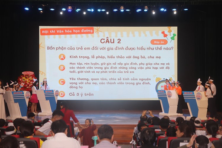 Đà Nẵng: Sôi nổi Hội thi Văn hóa học đường - Anh 1