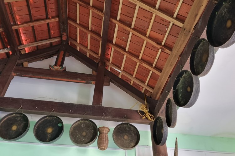 Giữ gìn nghề đan gùi truyền thống của đồng bào Cor - Anh 4