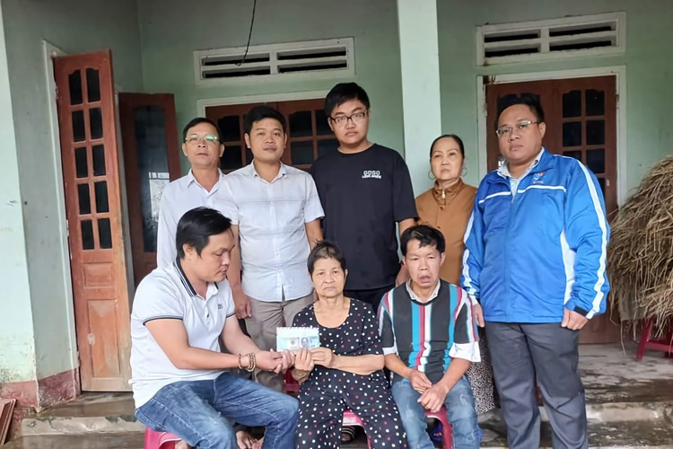 Quảng Ngãi: Thị trấn Chợ Chùa đẩy mạnh phát triển kinh tế, giảm nghèo bền vững - Anh 5