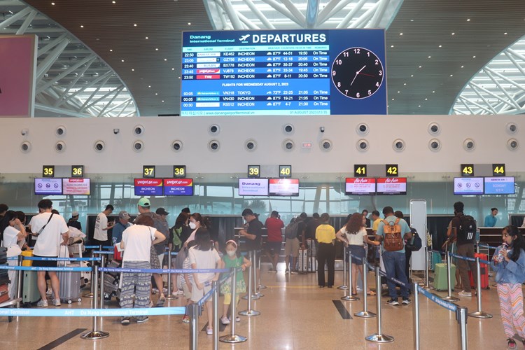 Đà Nẵng: Đảm bảo môi trường du lịch trong dịp Tết Dương lịch 2024 - Anh 2