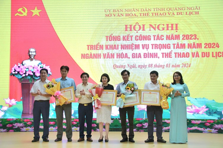 Quảng Ngãi: Ngành VHTTDL linh hoạt sáng tạo, đạt nhiều kết quả nổi bật - Anh 2