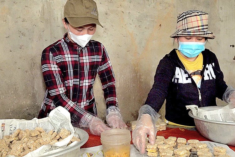 Làng bánh mè rộn ràng đón Tết - Anh 7